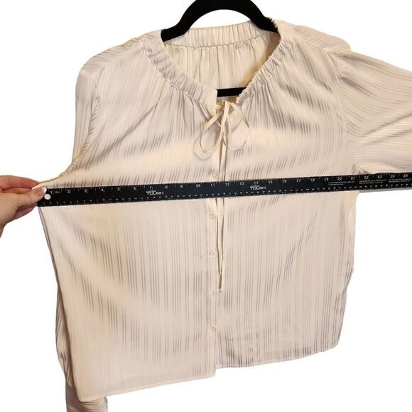FRAME- Women’s Shirred Silk Neck-Tie Blouse in Off White, Size Large - Picture 8 of 13